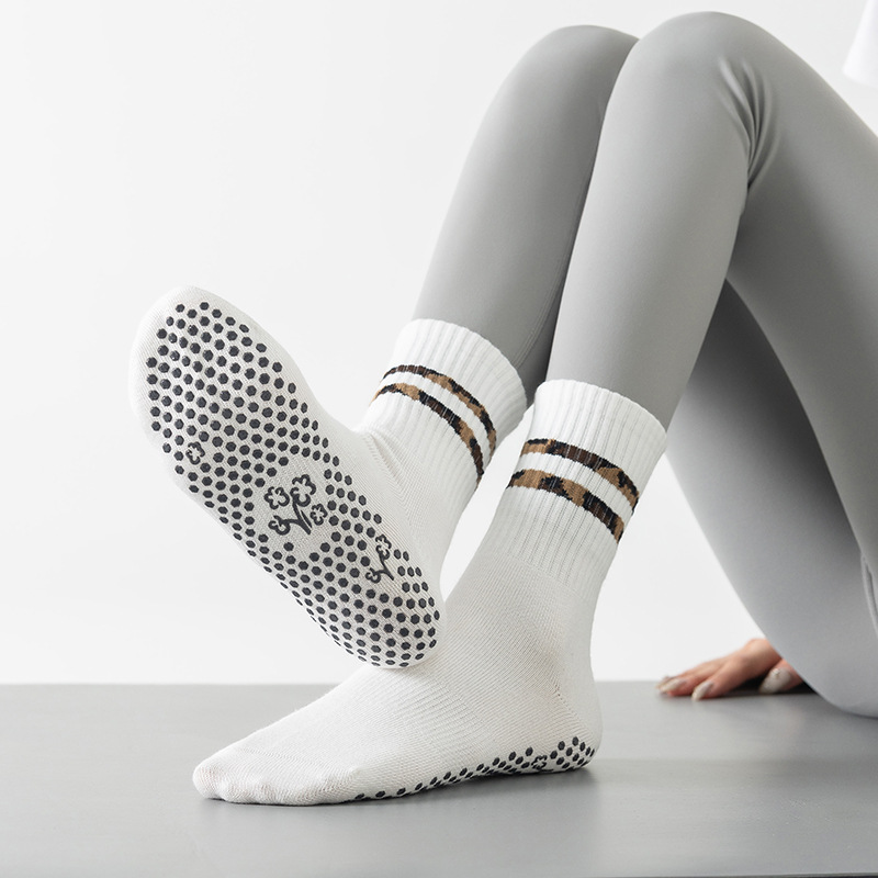 1 пара модных хлопковых носков – обзор и цена Pilates Yoga Hose